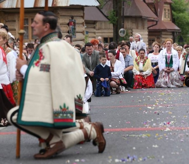 Как в Польше отмечают праздник Божьего Тела, - фото