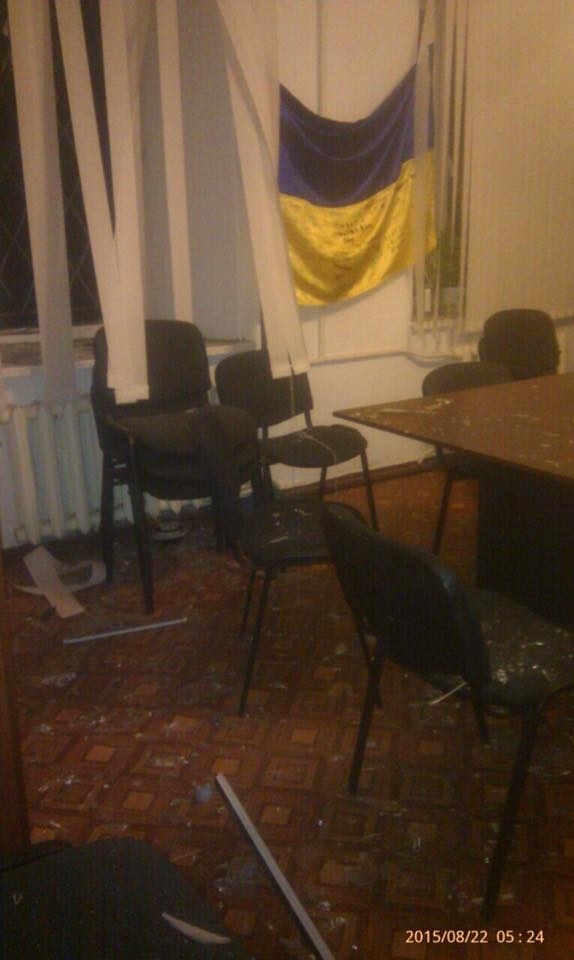 У Миколаєві в офісі волонтерів прогримів вибух
