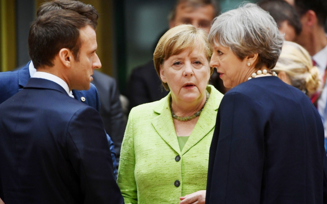 Мей, Макрон і Меркель допускають можливість нової ядерної угоди з Іраном