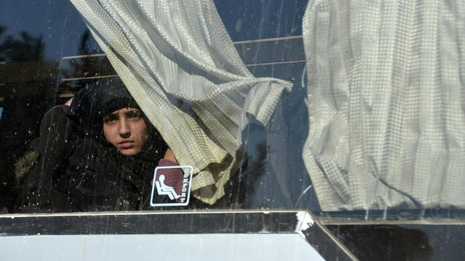 Более двух с половиной тысяч человек эвакуировали из сирийской провинции Хомс