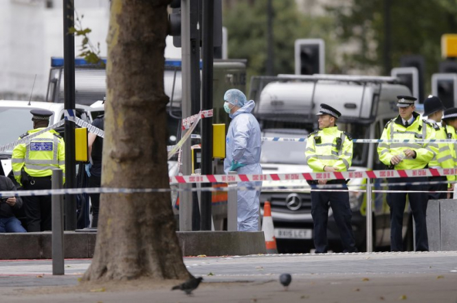 Внаслідок наїзду авто на натовп у Лондоні постраждали 11 людей, – ФОТО