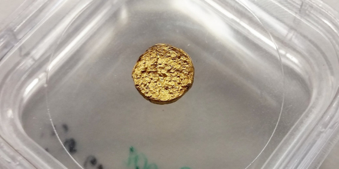 Вченим вдалося створити золото з пластику