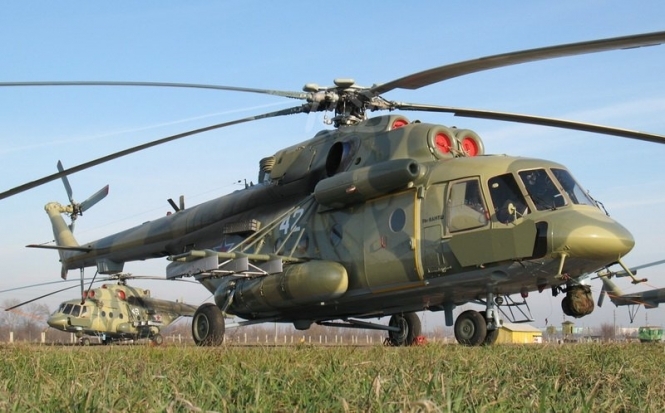На границе с оккупированным Крымом зафиксированы российские вертолеты Ми-8