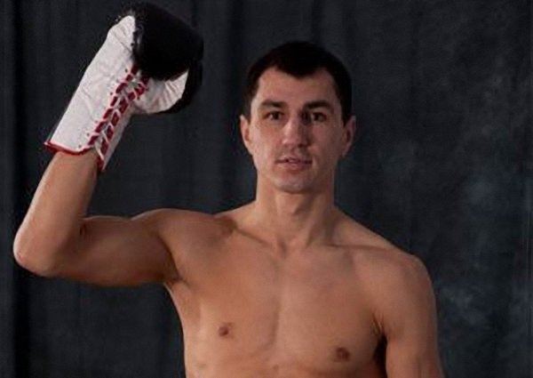 Украинец Виктор Постол выиграл титул чемпиона мира по версии WBC. ВИДЕО