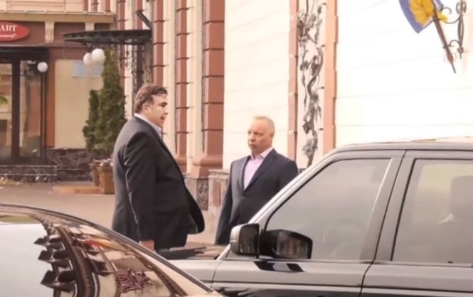 Представитель МВД опубликовал видео встречи Саакашвили с российским олигархом