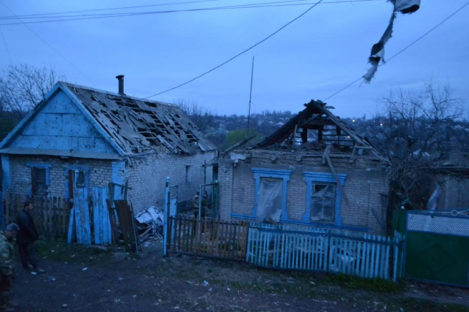 Боевики обстреливают жилые кварталы Авдеевки, - ФОТО
