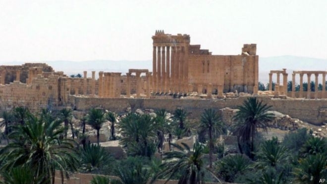 Ісламісти підірвали древній храм у Пальмірі
