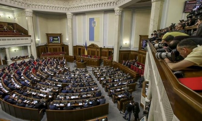 Голосование за расширение полномочий СНБО показало, что парламент не будет ручным, - Ившина