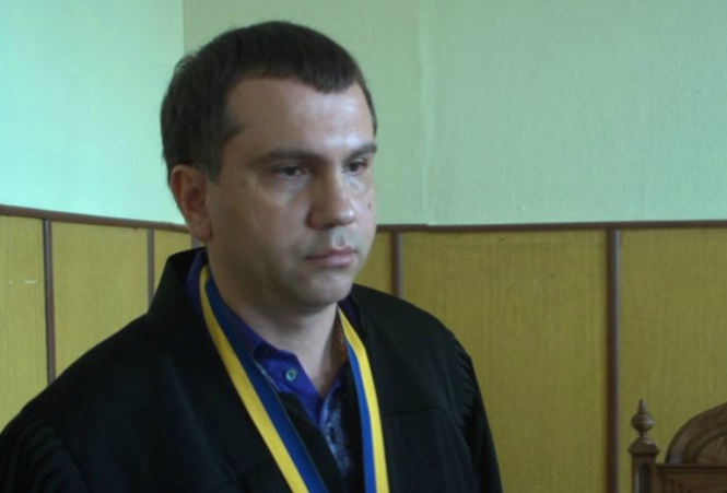 Суд арестовал деньги и имущество председателя Окружного админсуда Киева Вовка