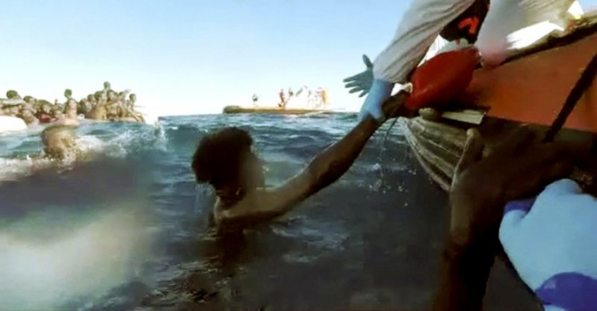У берегов Ливии погибли 64 мигранта