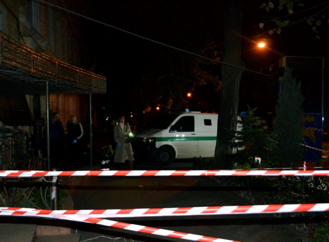 Нападение на инкассаторов в Одессе: два человека ранены, похищено более трех миллионов гривен, - ФОТО