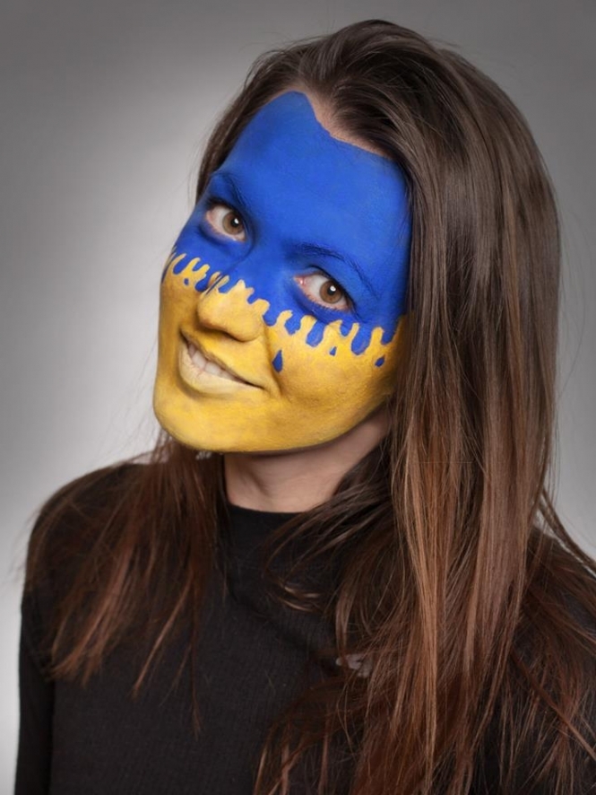 Патриотическая красота Украины: макияж - сине-желтый