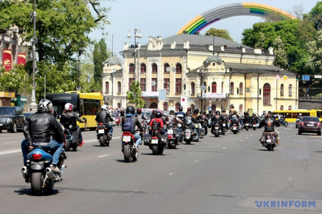 Близько 400 байкерів влаштували пробіг Києвом в ім'я свободи, – ФОТО