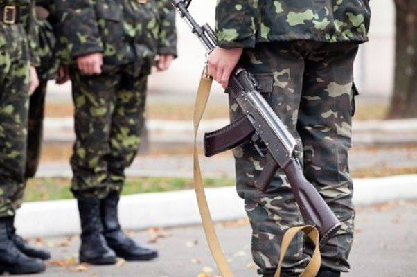 152 українських військових судять за скоєння тяжких злочинів у зоні АТО, – Матіос