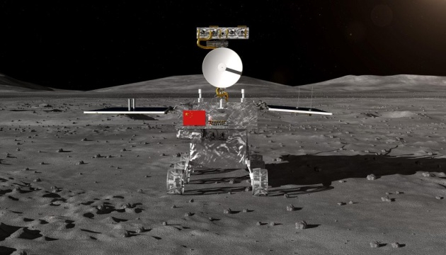 Китайский зонд на Луне 
