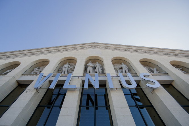 У Вільнюсі знову закривали аеропорт через невідомий дрон