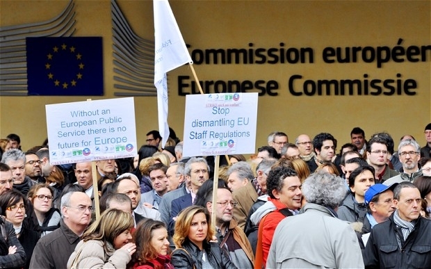 У день відкриття саміту ЄС страйкували єврочиновники