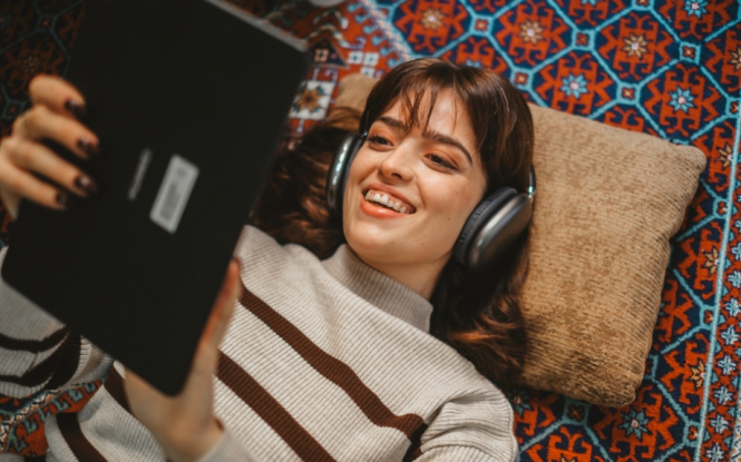 Бездротові навушники: революція свободи та звукового інтелекту