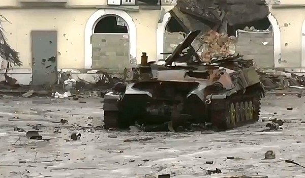 Нацгвардія оприлюднила фото підбитих танків внаслідок спецоперації у Вуглегірську