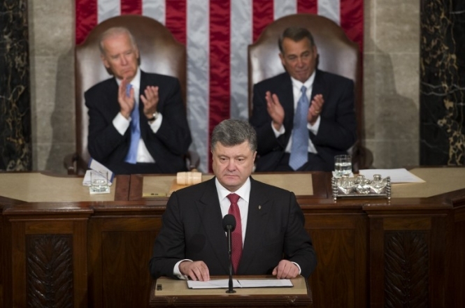 Украине сейчас необходимо единство и солидарность со всем миром, - Порошенко в США 