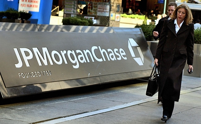 JPMorgan Chase хоче судитися з Bloomberg