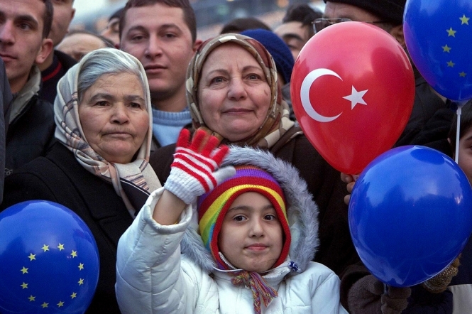 Брюссель критикує Туреччину за невиконання вимог вступу в ЄС
