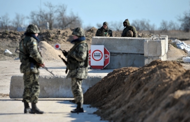 Украинская пограничная служба перекрыла выезд из Крыма на территорию Украины 