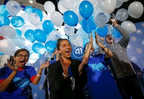 В Грузии на парламентских выборах побеждает правящая партия - экзит-пол