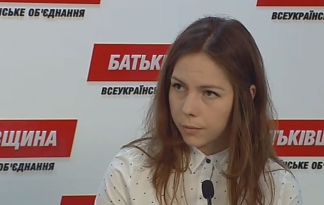 Віра Савченко закликала Порошенка боротись за її сестру: життя Наді йде не на місяці, а на дні