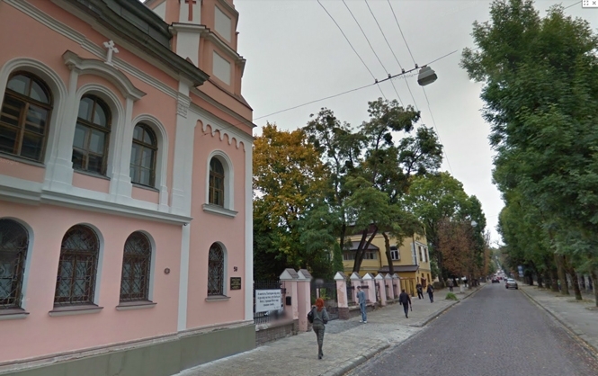 Комплекс історичних будівель у Львові хочуть передати Московському Патріархату