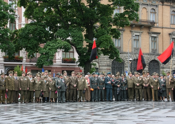 У Львові на Покрови вдовам ветеранів УПА і політв’язнів дадуть по 300 гривень