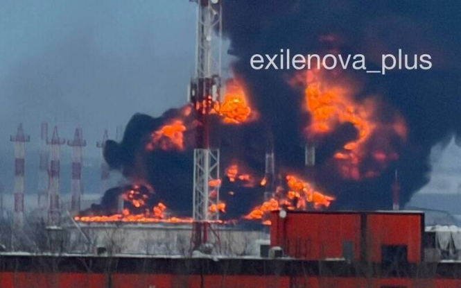 У росії заявили про пожежу на нафтоперекачувальній станції нафтопроводу 