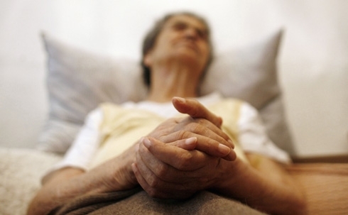 Науковці заявляють про прорив у лікуванні хвороби Альцгеймера