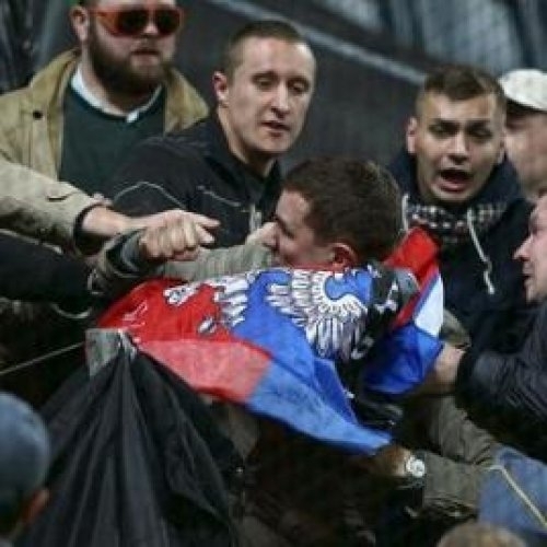 УЄФА категорично заборонив фанатам демонструвати символіку терористичної ДНР