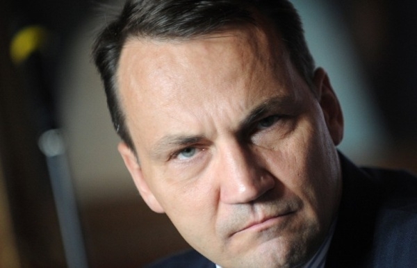 Відповідальність за зрив Угоди лежить винятково на плечах Януковича, - Сікорський