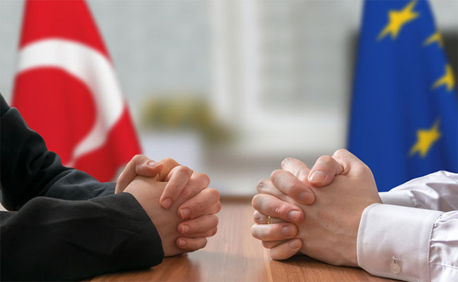 Еврокомиссия считает Турцию не готова к вступлению в ЕС