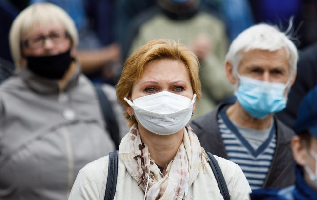 Коронавирус в Украине: ситуация с заболеваемостью в 3 областях усложняется