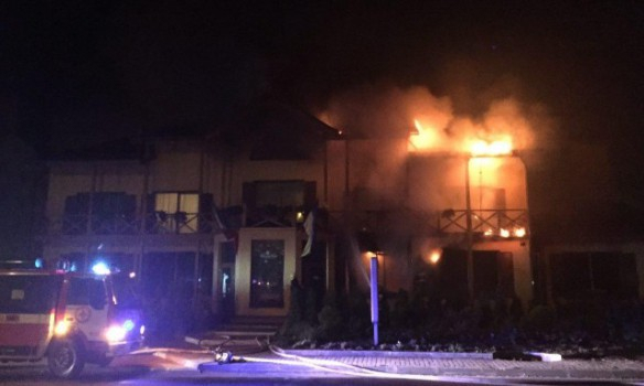 В Луцке в результате взрыва загорелся отель