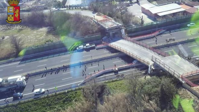 В Италии обрушился мост: двое погибших, - ВИДЕО