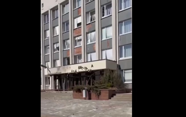 У будівлю адміністрації Бєлгорода врізався український безпілотник