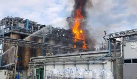 На заводі хімічних відходів в Італії стався вибух: є постраждалі 