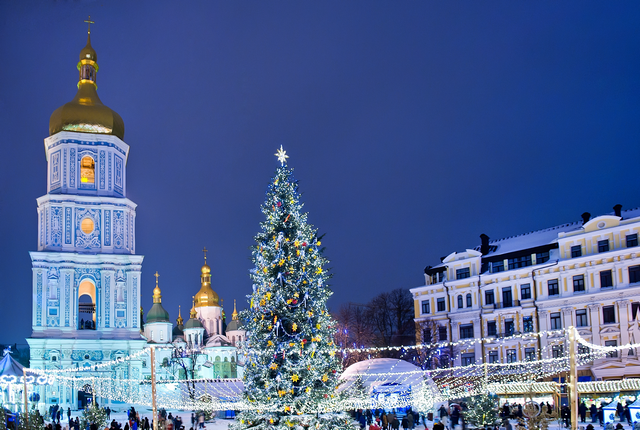 У центрі Києва з 24 листопада обмежать рух для підготовки до новорічних свят
