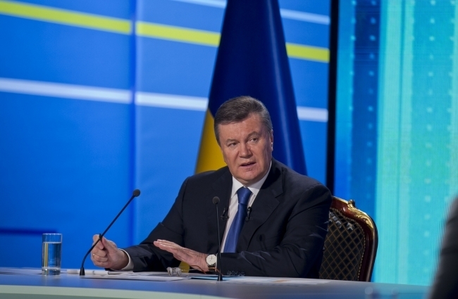 Янукович театрально поспілкувався із народом, МОЗ хоче виписати Тимошенко, Рада запрацювала