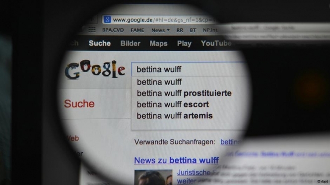 Суд змусить Google видалити образливі підказки пошуку