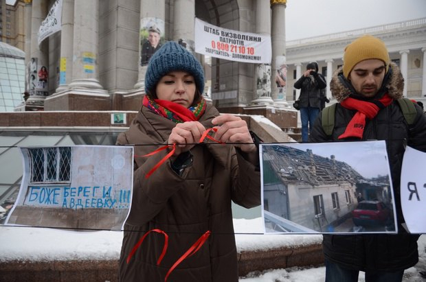 У Києві на Майдані відбулася акція за мир на Донбасі, - ФОТО
