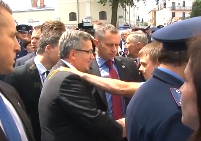 МВС Польщі визнало недопрацювання в охороні президента під час візиту до Луцька