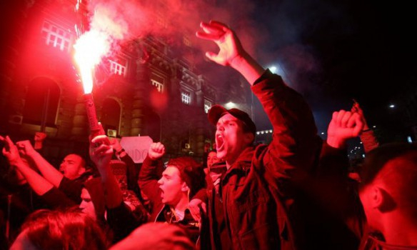 У Сербії тривають масові протести через перемогу пропутінського кандидата на виборах, - ВІДЕО