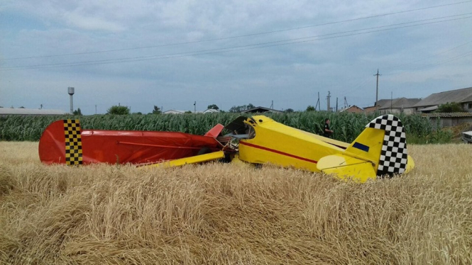 У Полтавській області розбився легкомоторний літак, його пілот загинув