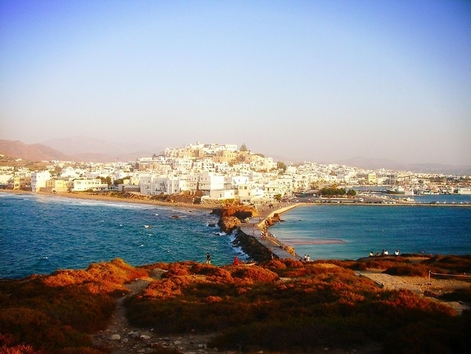Туристичний сезон-2013 приніс грекам радісні новини: прибутки галузі збільшилися на 18%