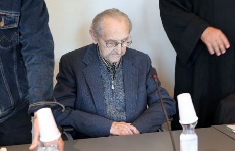 Бывшего санитара концлагеря Аушвиц признали непригодным для суда